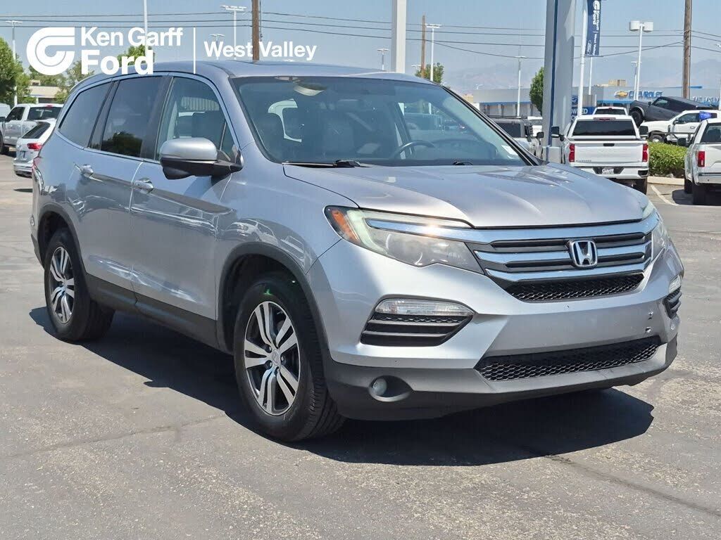 2016 HONDA Pilot