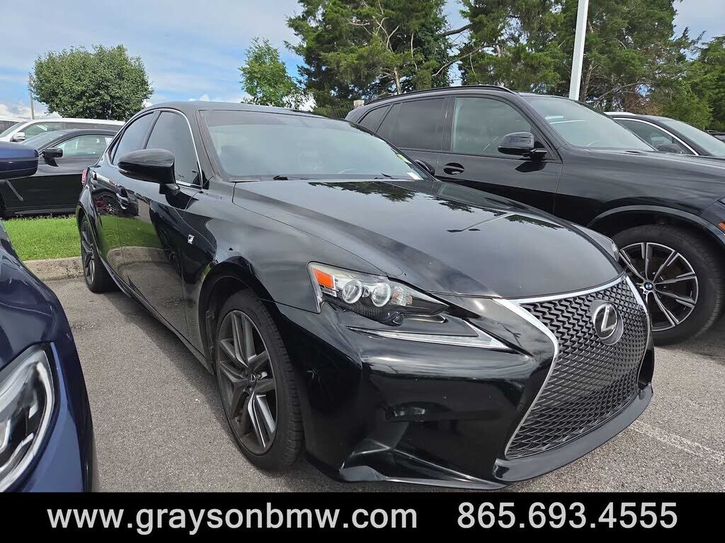2016 LEXUS IS