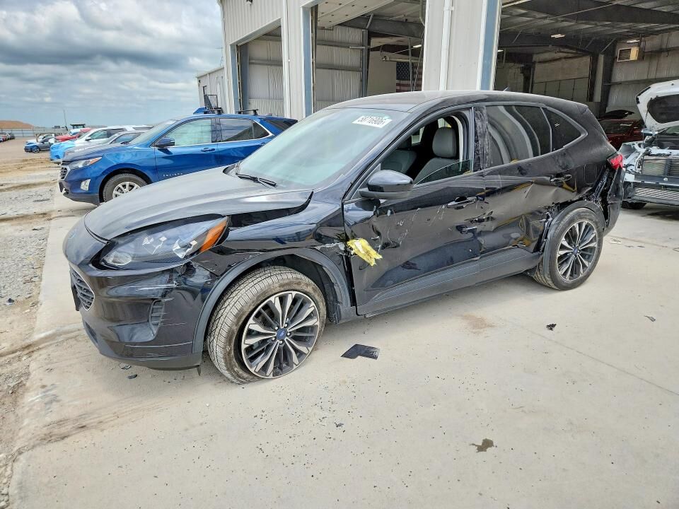 2022 FORD Escape