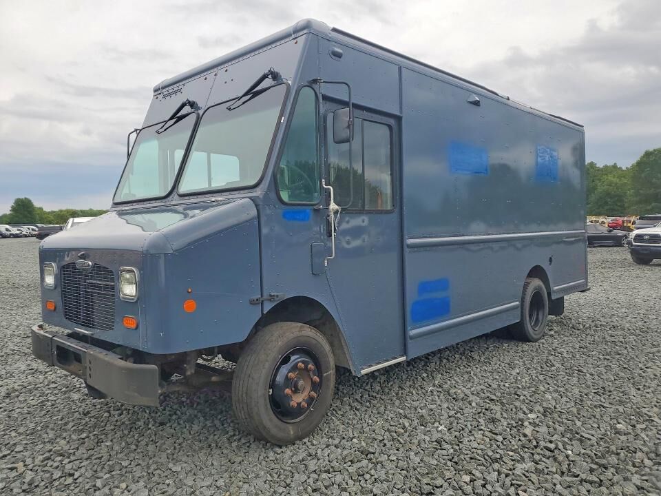 2020 FREIGHTLINER MT 45G Front Gasoline Engine Walk in Van Chassis