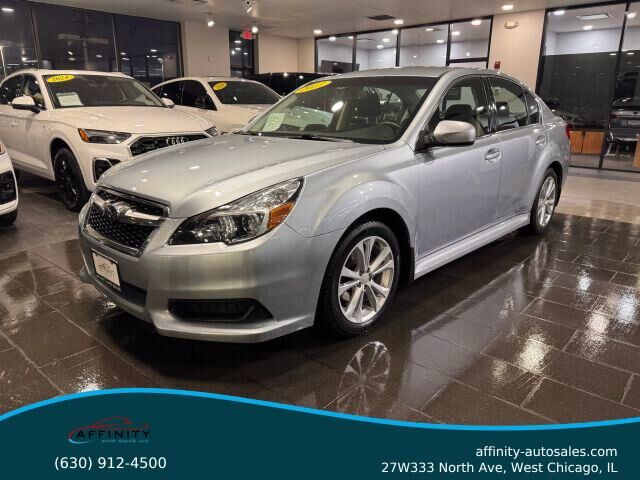 2013 SUBARU Legacy