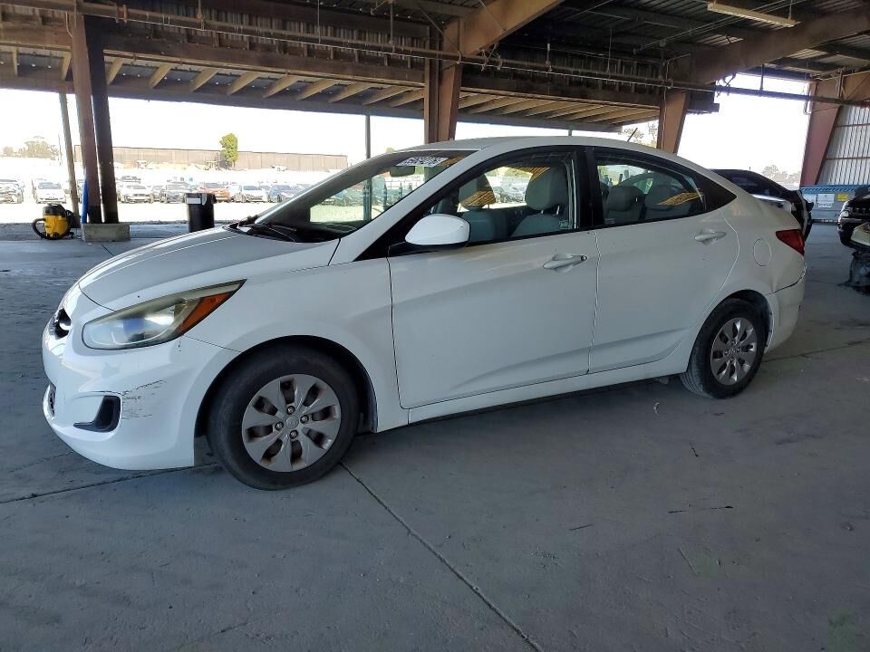 2016 HYUNDAI Accent