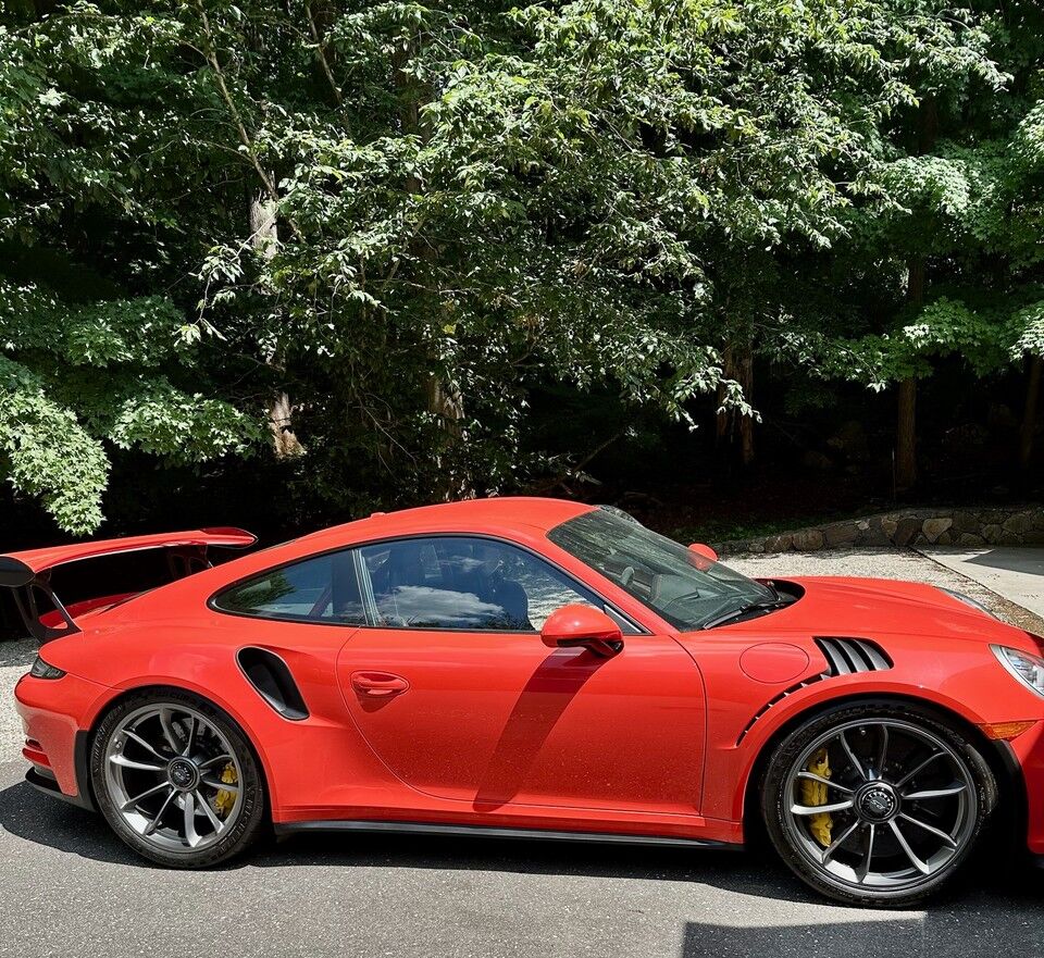 2016 PORSCHE 911