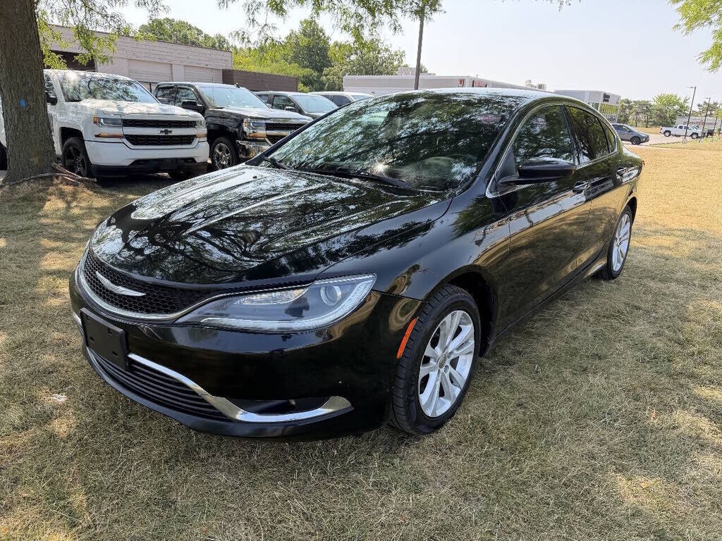 2016 CHRYSLER 200