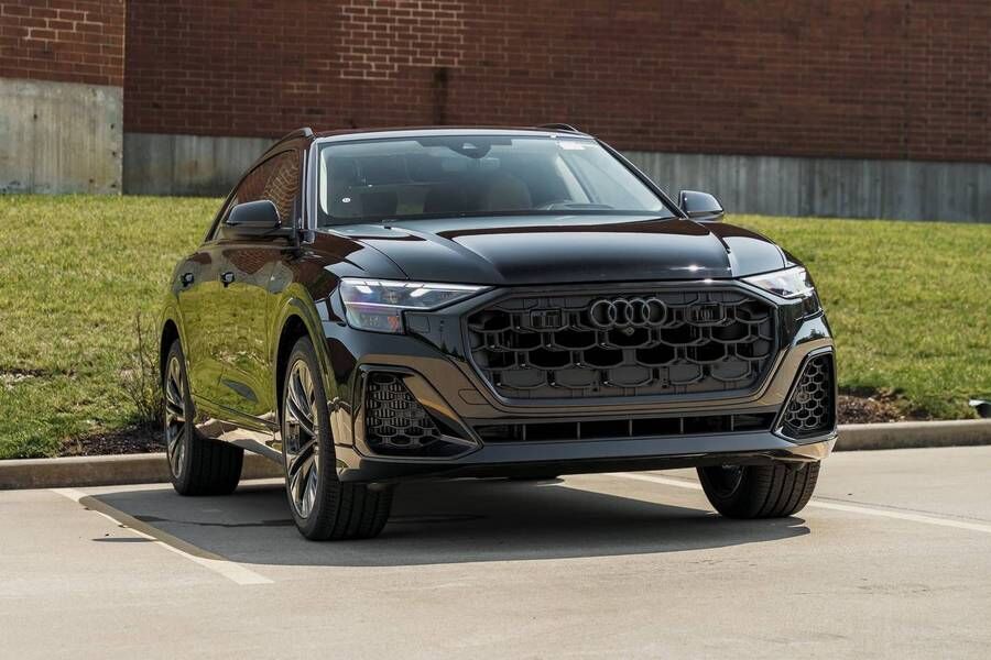 2026 AUDI Q8