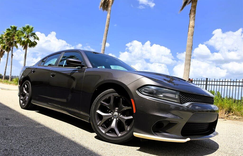 2019 DODGE Charger