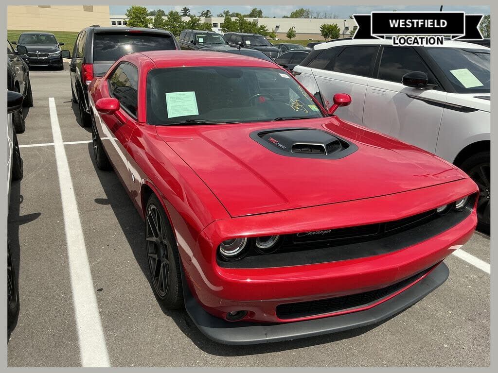 2016 DODGE Challenger
