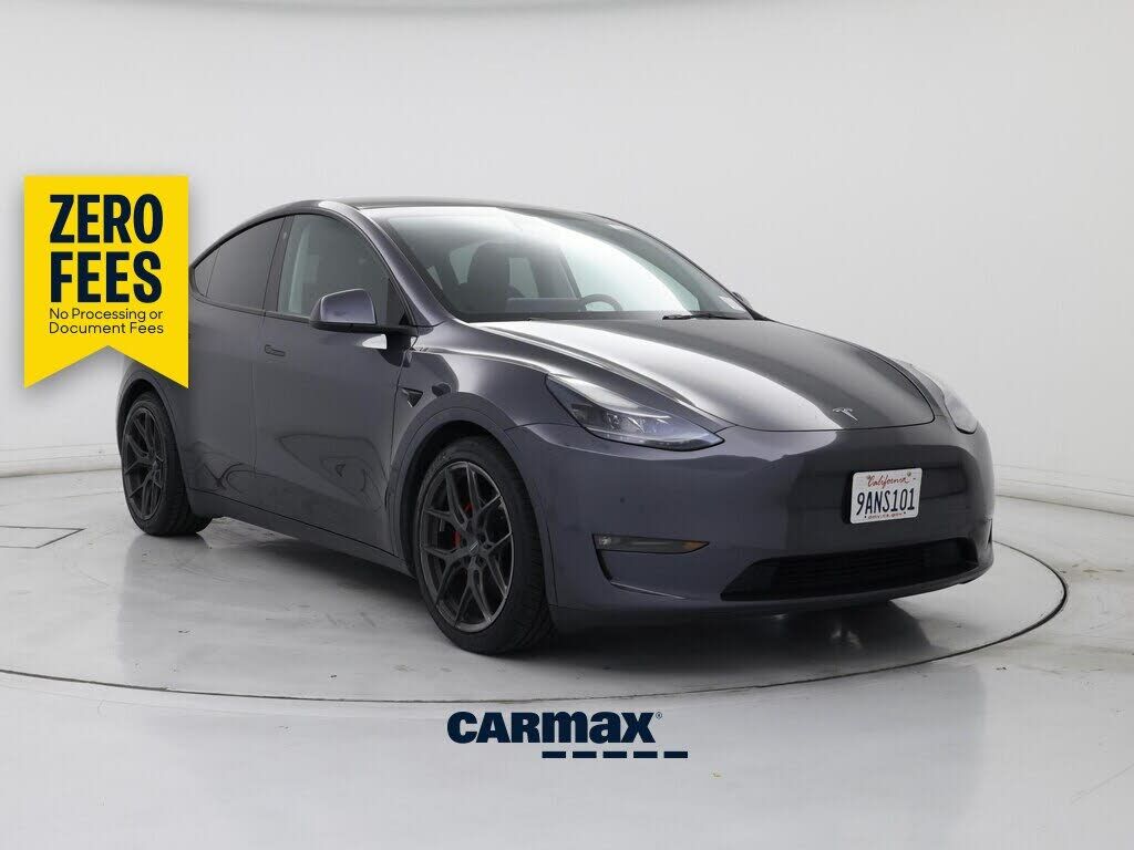 2022 TESLA Model Y