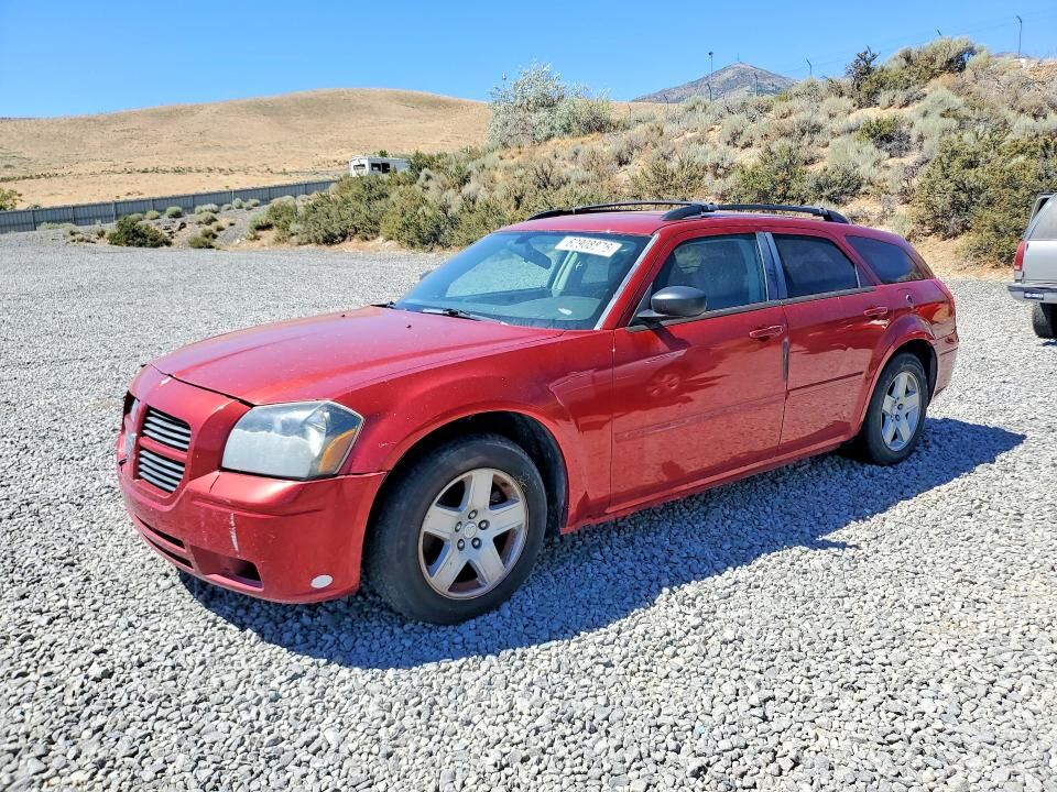 2005 DODGE Magnum