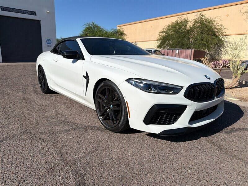 2020 BMW M8