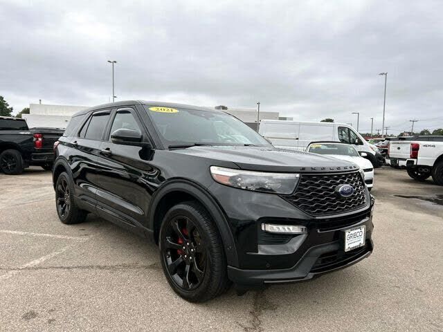 2021 FORD Explorer
