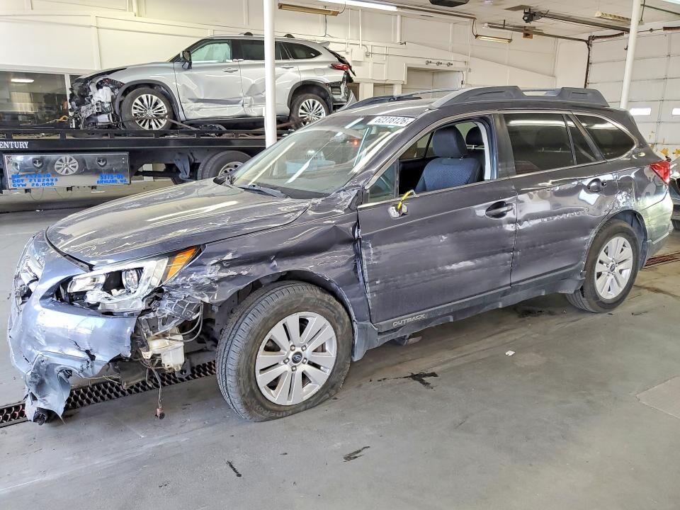2015 SUBARU Outback