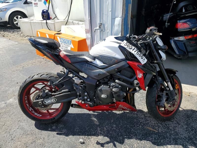 2020 SUZUKI GSX-S750