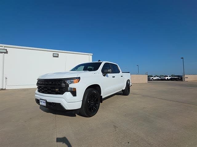 2025 CHEVROLET Silverado