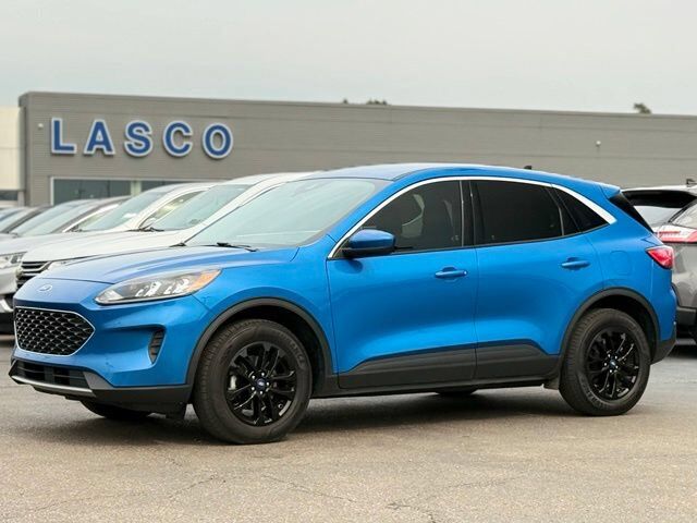 2021 FORD Escape