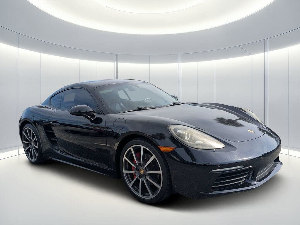 2017 PORSCHE Cayman