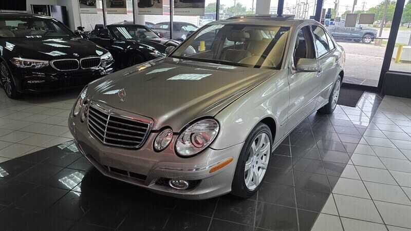 2008 MERCEDES-BENZ E-Class