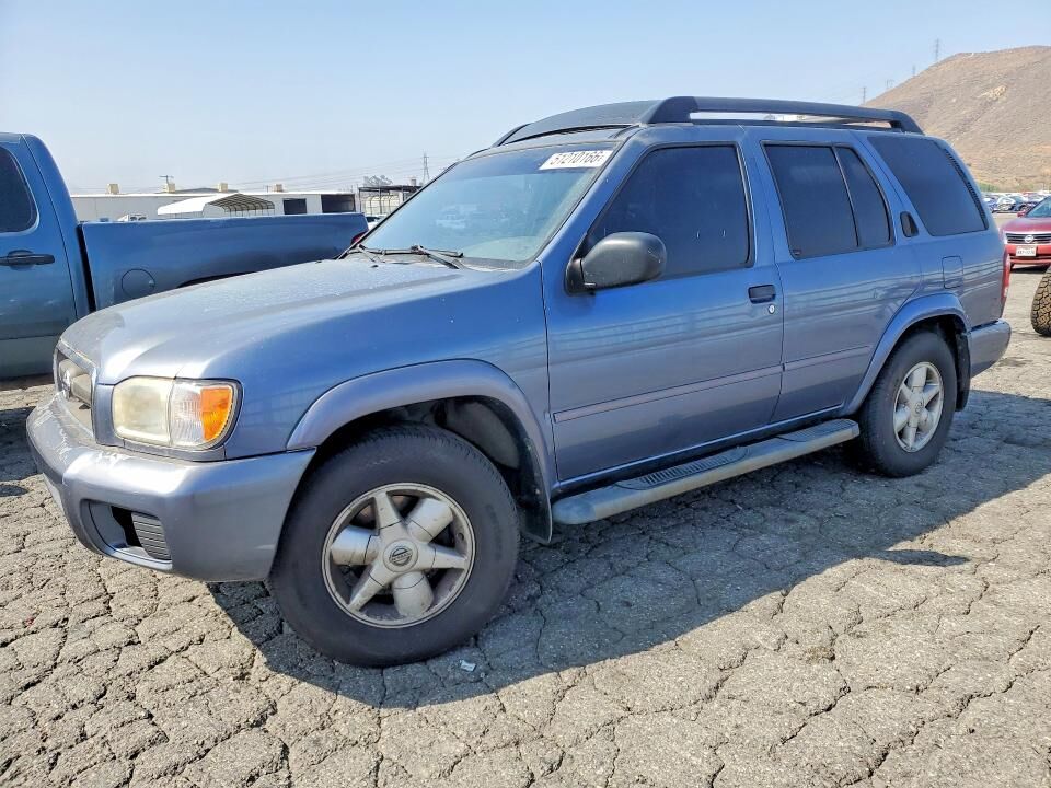 2002 NISSAN Pathfinder