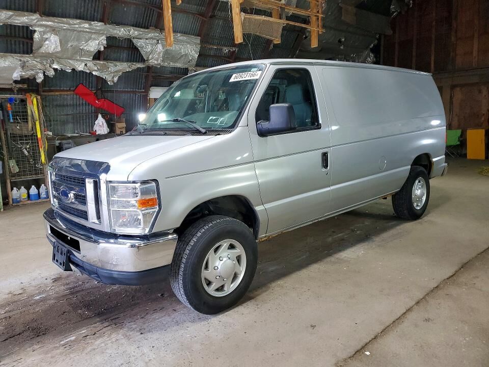 2012 FORD E-250