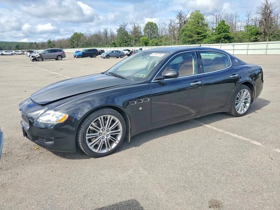 2010 MASERATI Quattroporte