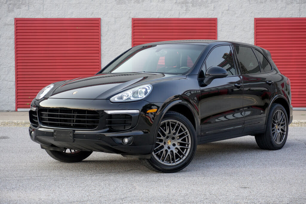 2018 PORSCHE Cayenne