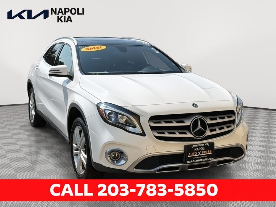2020 MERCEDES-BENZ GLA-Class