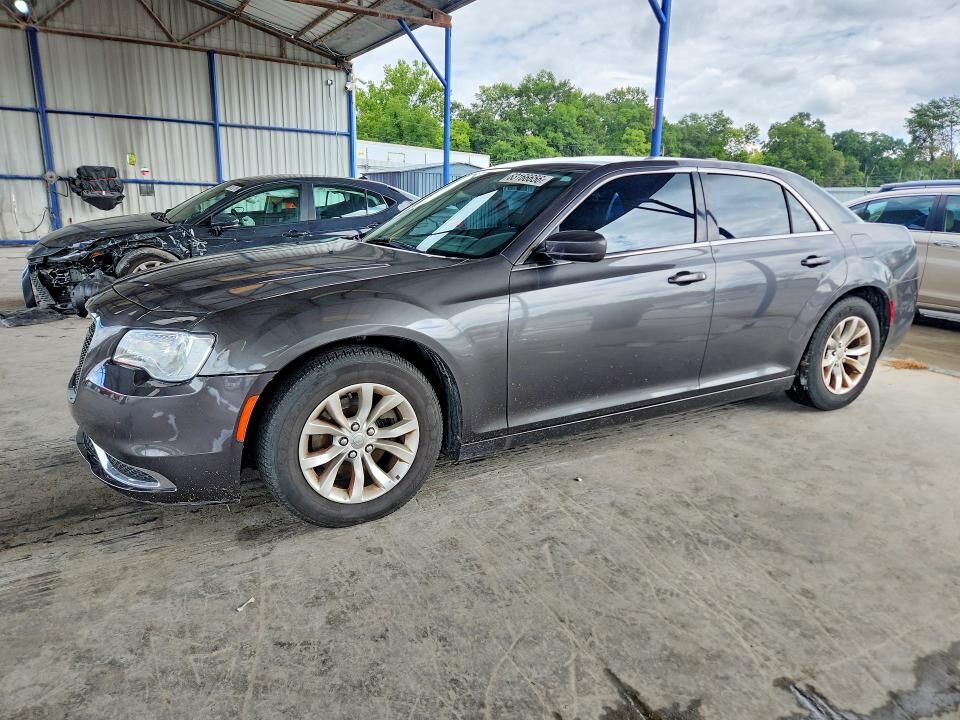 2015 CHRYSLER 300