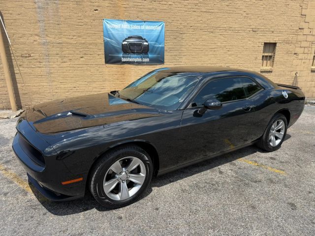 2017 DODGE Challenger