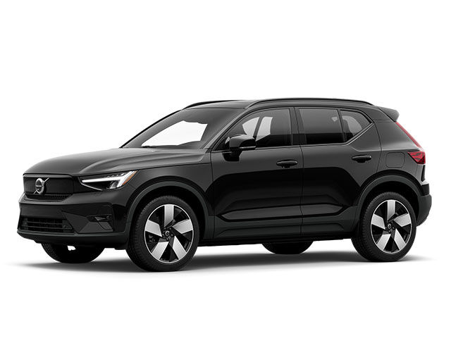 2023 VOLVO XC40