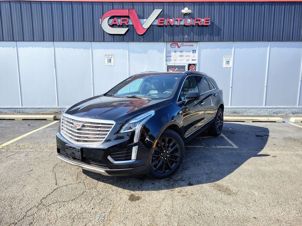 2017 CADILLAC XT5