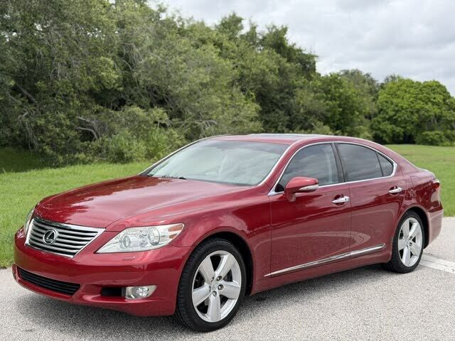 2011 LEXUS LS