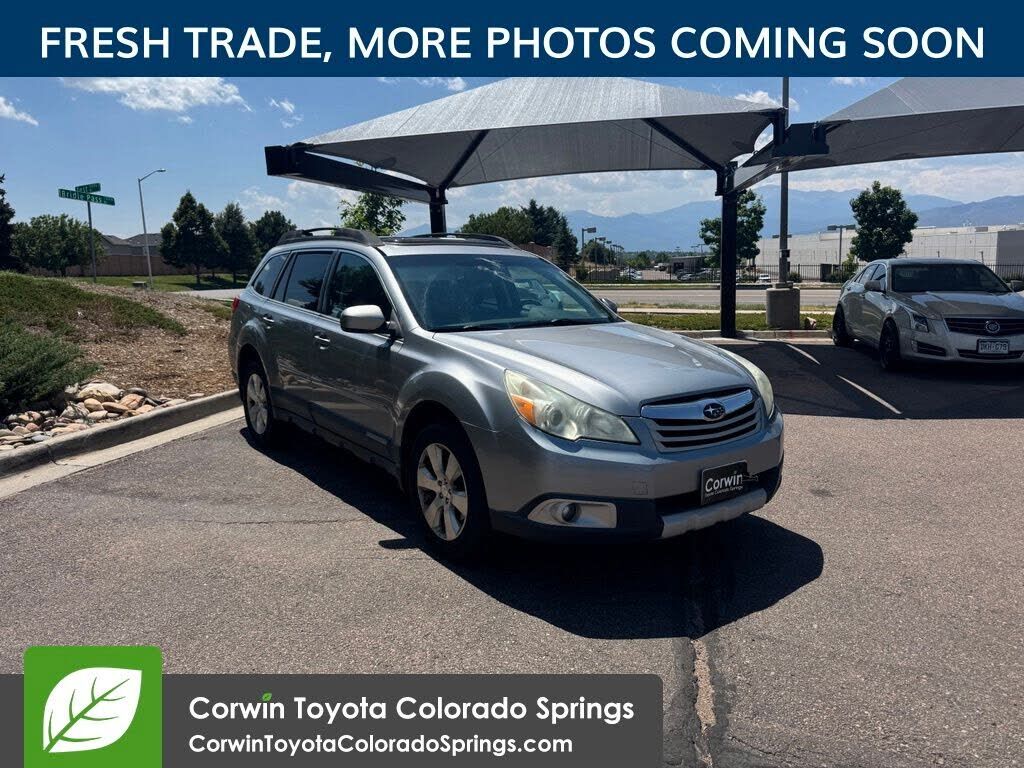 2011 SUBARU Outback