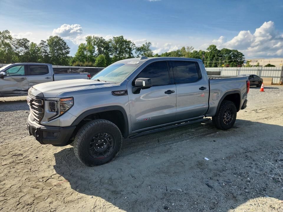 2023 GMC Sierra