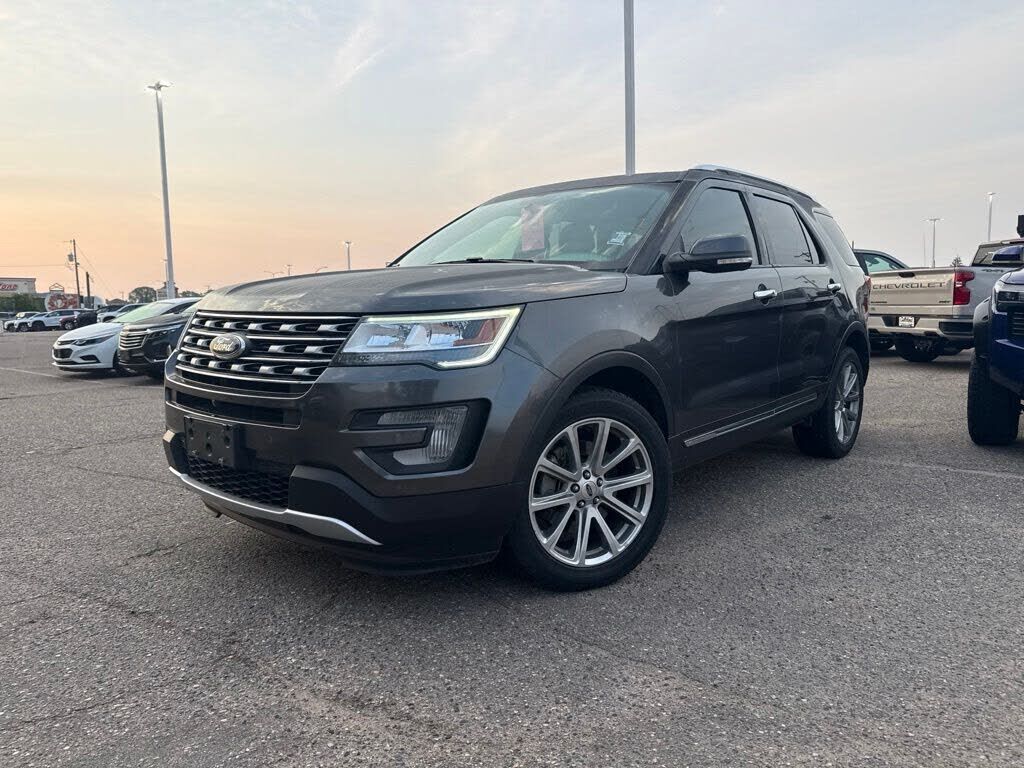 2017 FORD Explorer