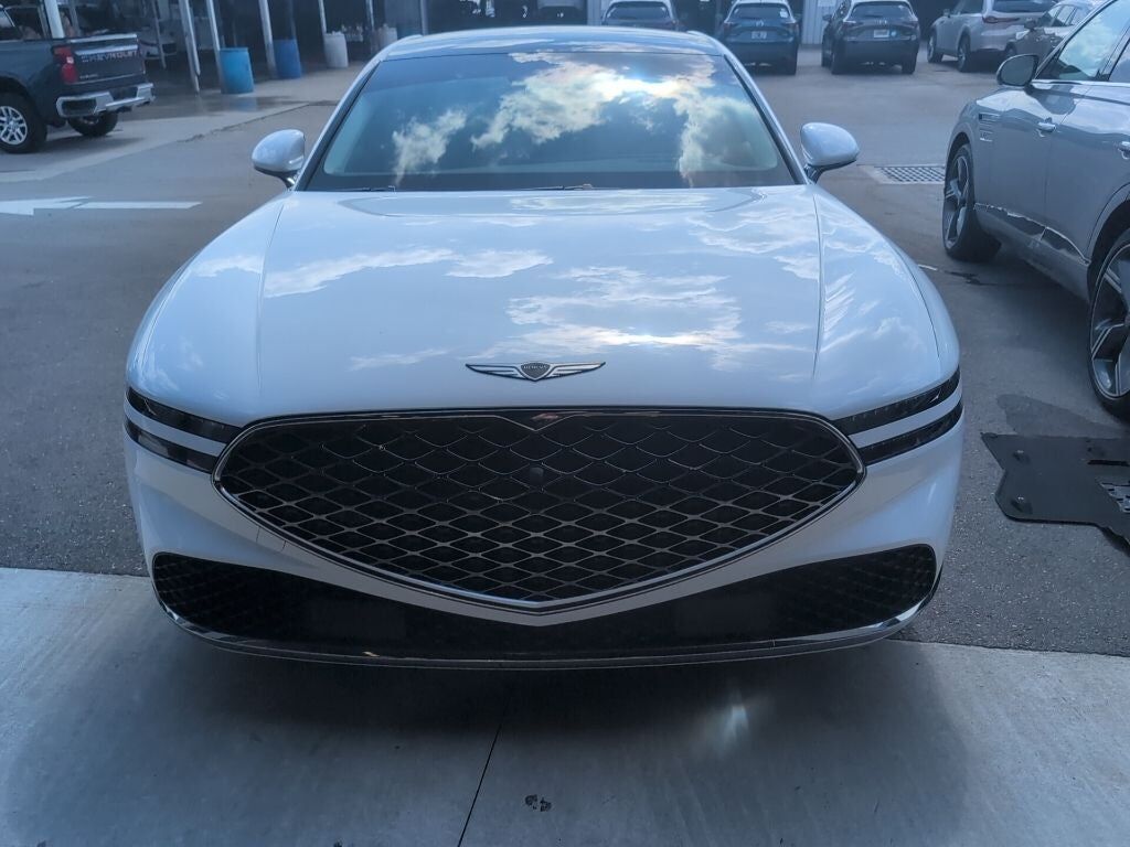 2025 GENESIS G90