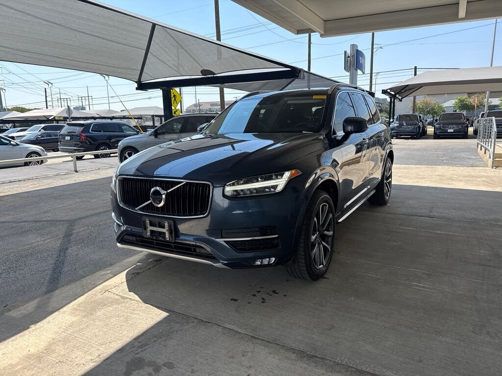 2018 VOLVO XC90