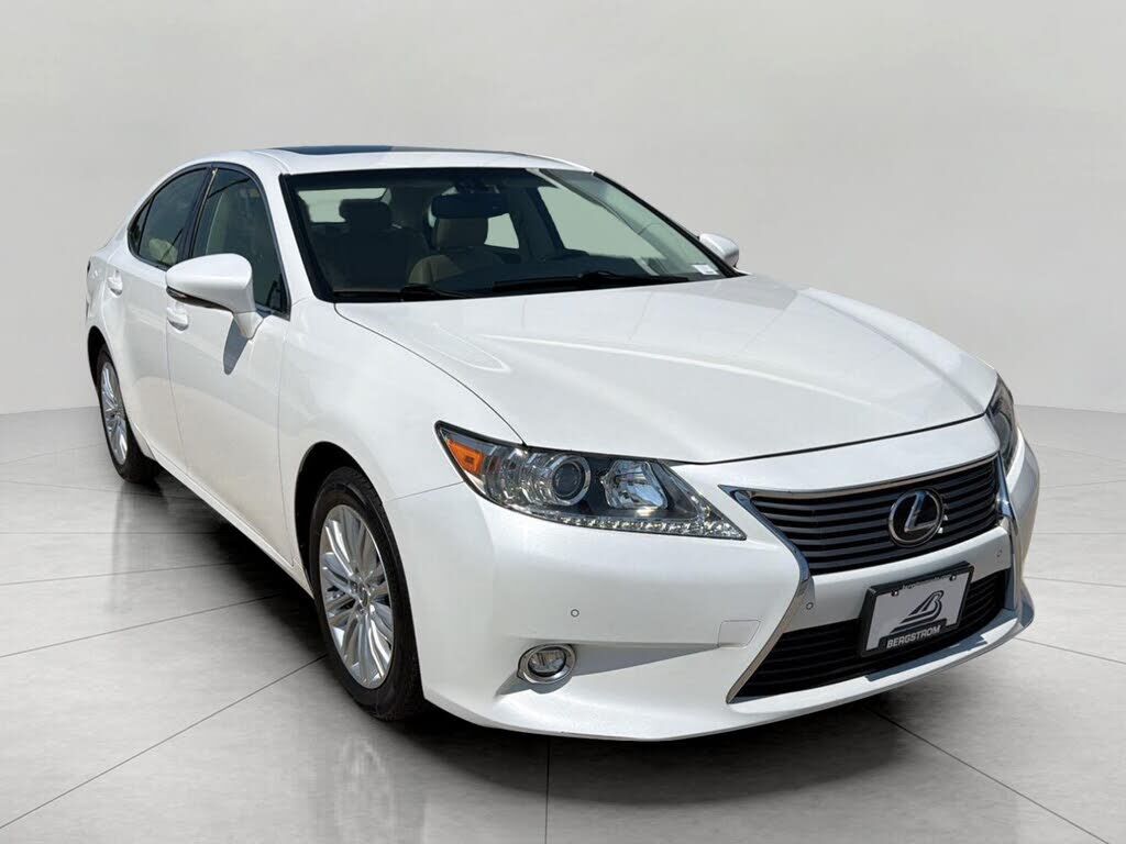 2015 LEXUS ES