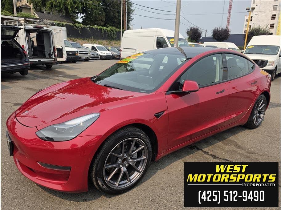 2022 TESLA Model 3
