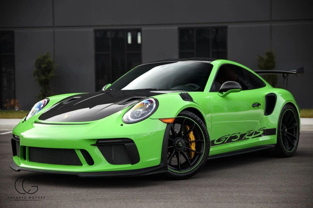 2019 PORSCHE 911