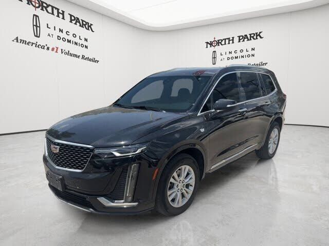 2022 CADILLAC XT6