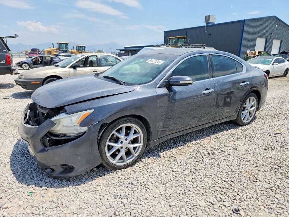 2009 NISSAN Maxima