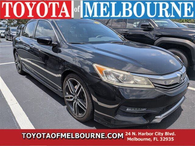 2017 HONDA Accord
