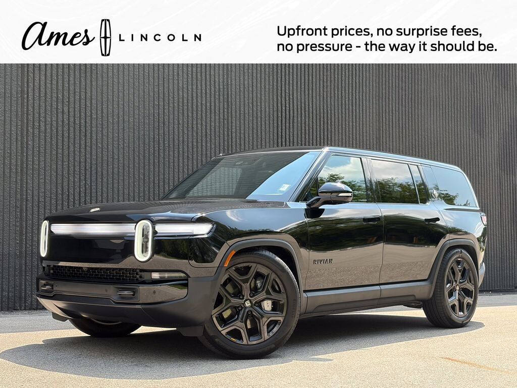 2026 RIVIAN R1S