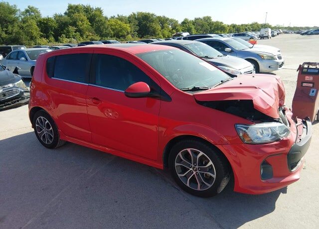 2017 CHEVROLET Sonic