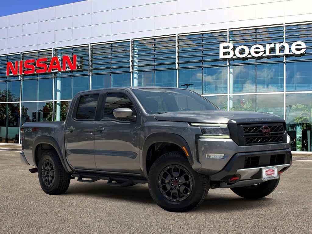 2023 NISSAN Frontier
