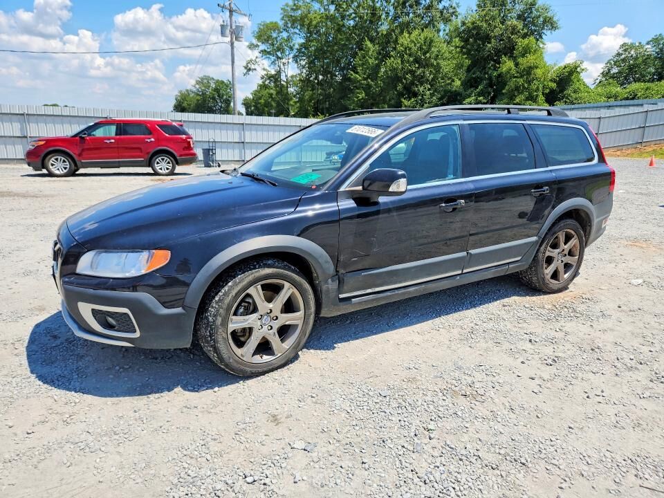 2013 VOLVO XC70