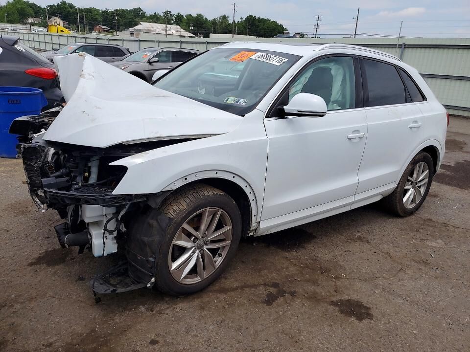 2016 AUDI Q3