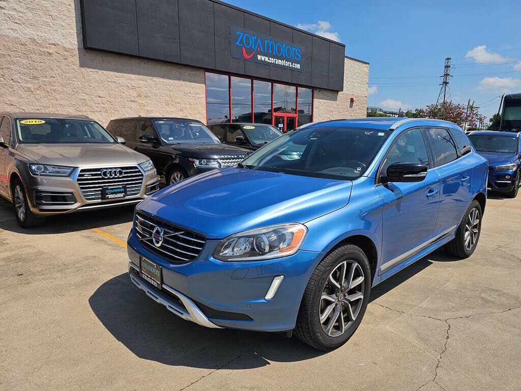 2017 VOLVO XC60