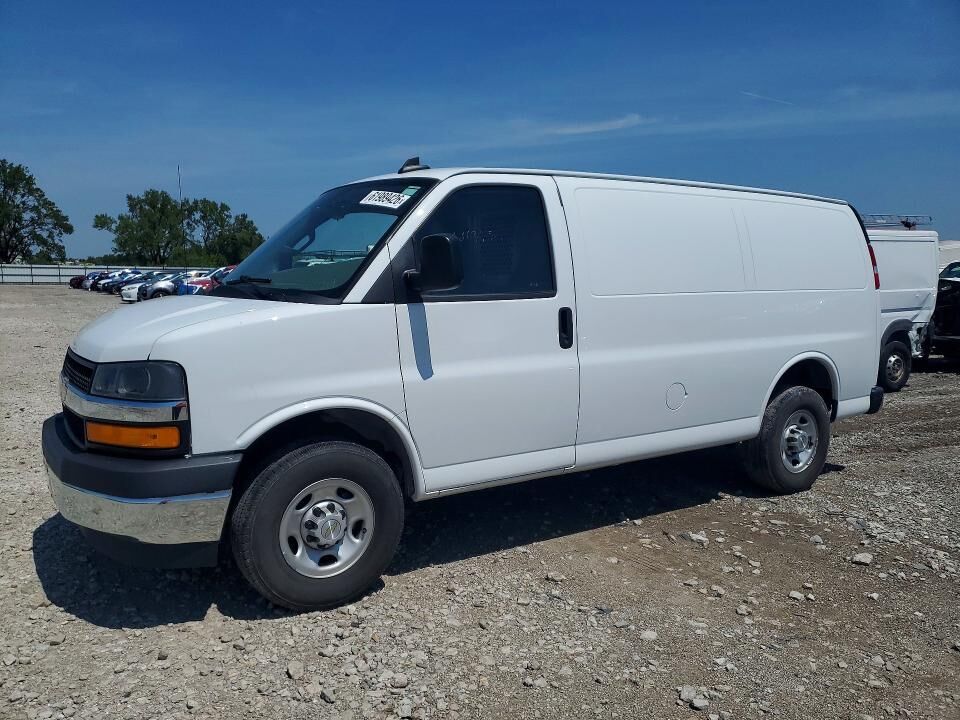 2023 CHEVROLET Express