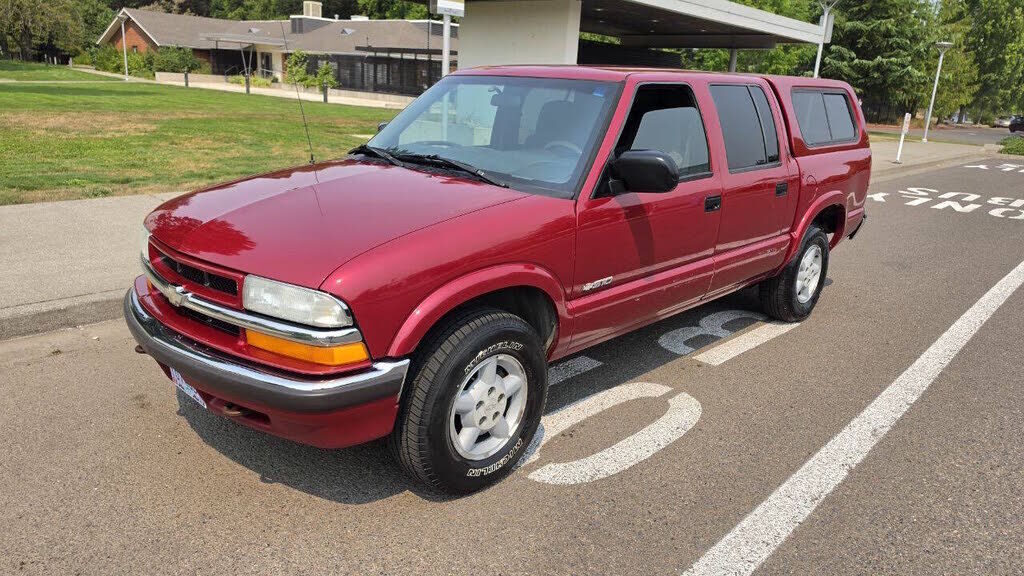 2001 CHEVROLET S-10 Pickup